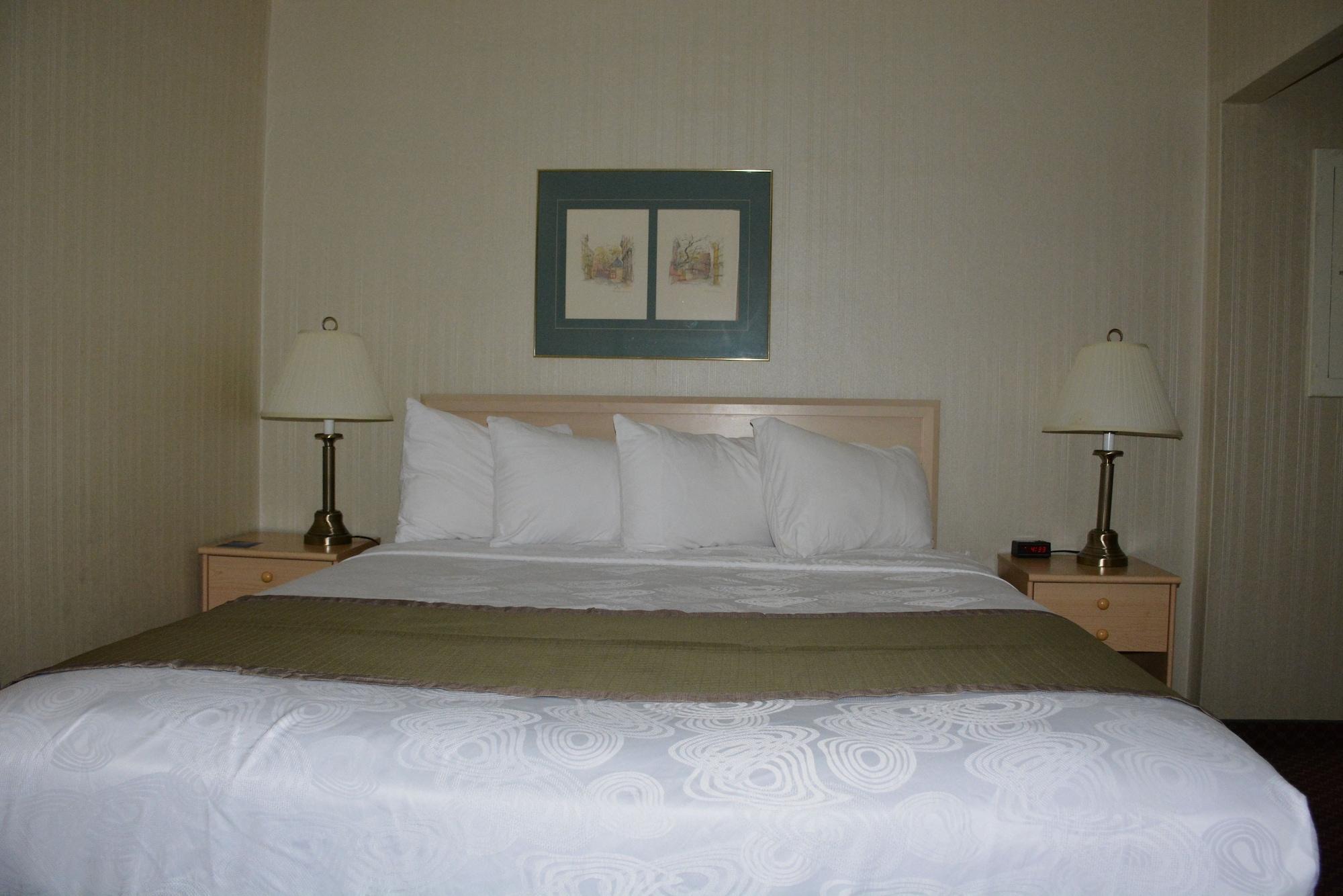 Travelodge By Wyndham Lethbridge Eksteriør bilde