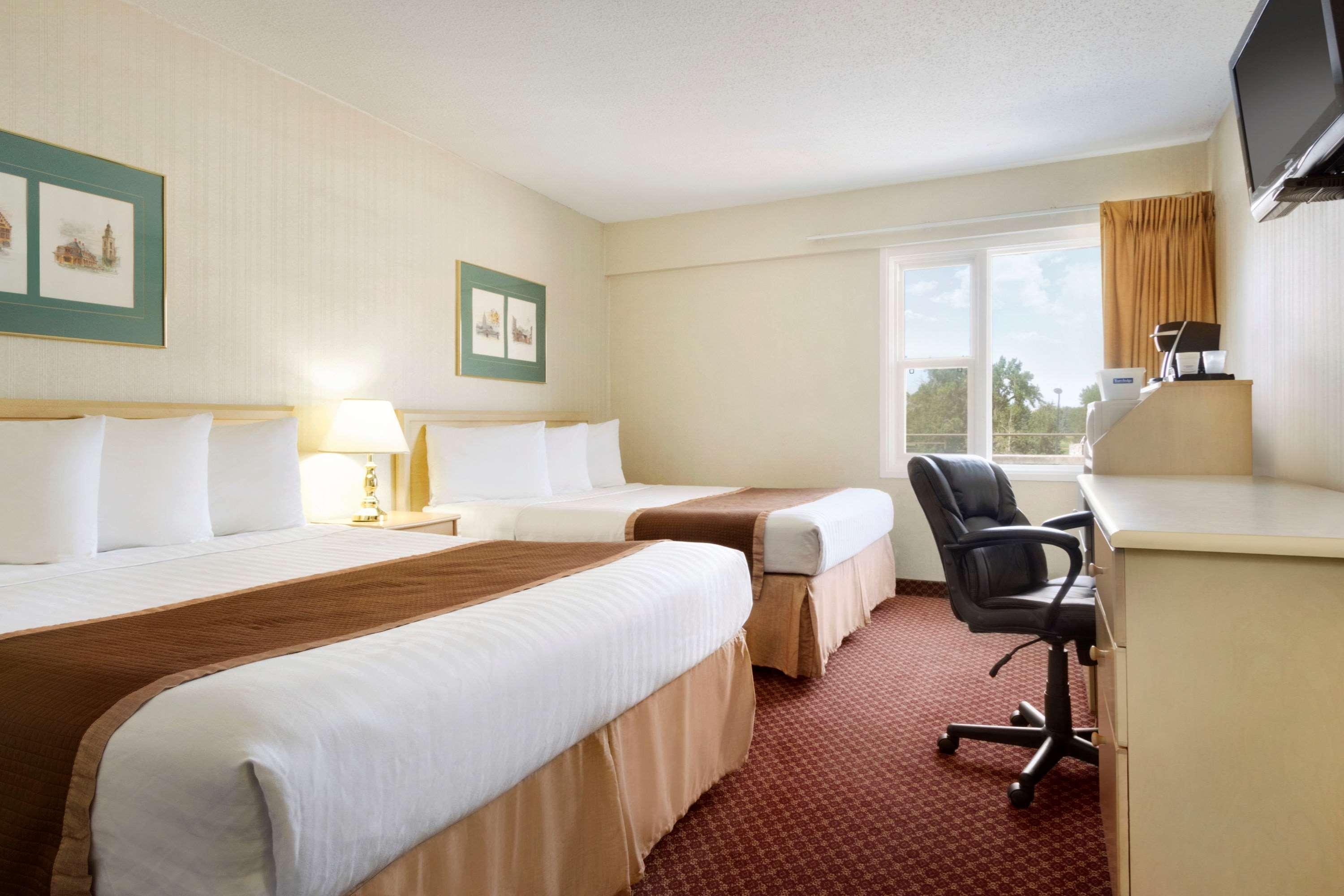 Travelodge By Wyndham Lethbridge Eksteriør bilde